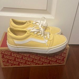 Yellow vans size 7.5